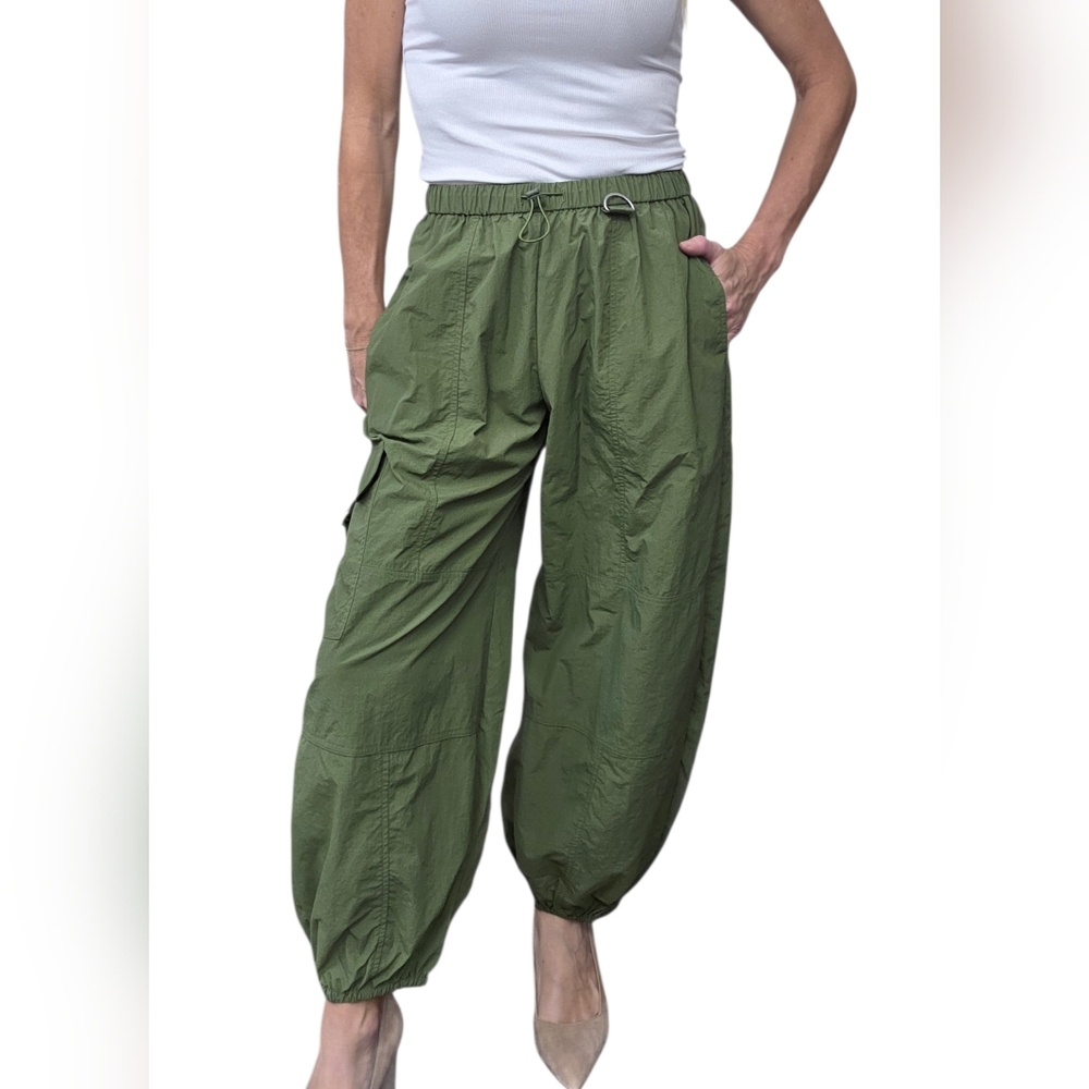 Urban Outfitters Barrel Parachute Cargo Pants Olive Utility XS